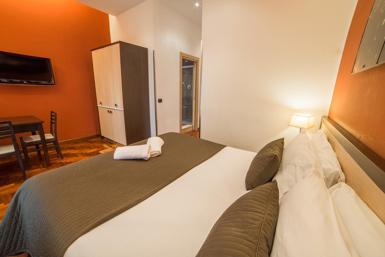 B&B Chiaia 32 Napoli Eksteriør billede